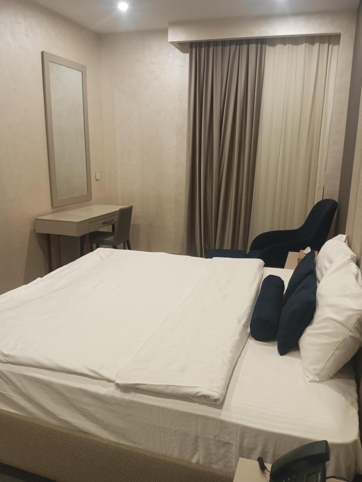 Darin Plaza Hotel Erbil Buitenkant foto