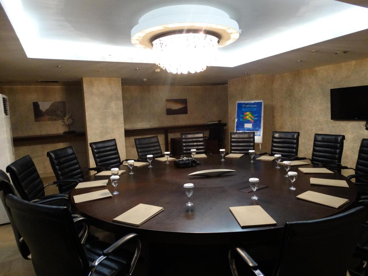 Darin Plaza Hotel Erbil Buitenkant foto
