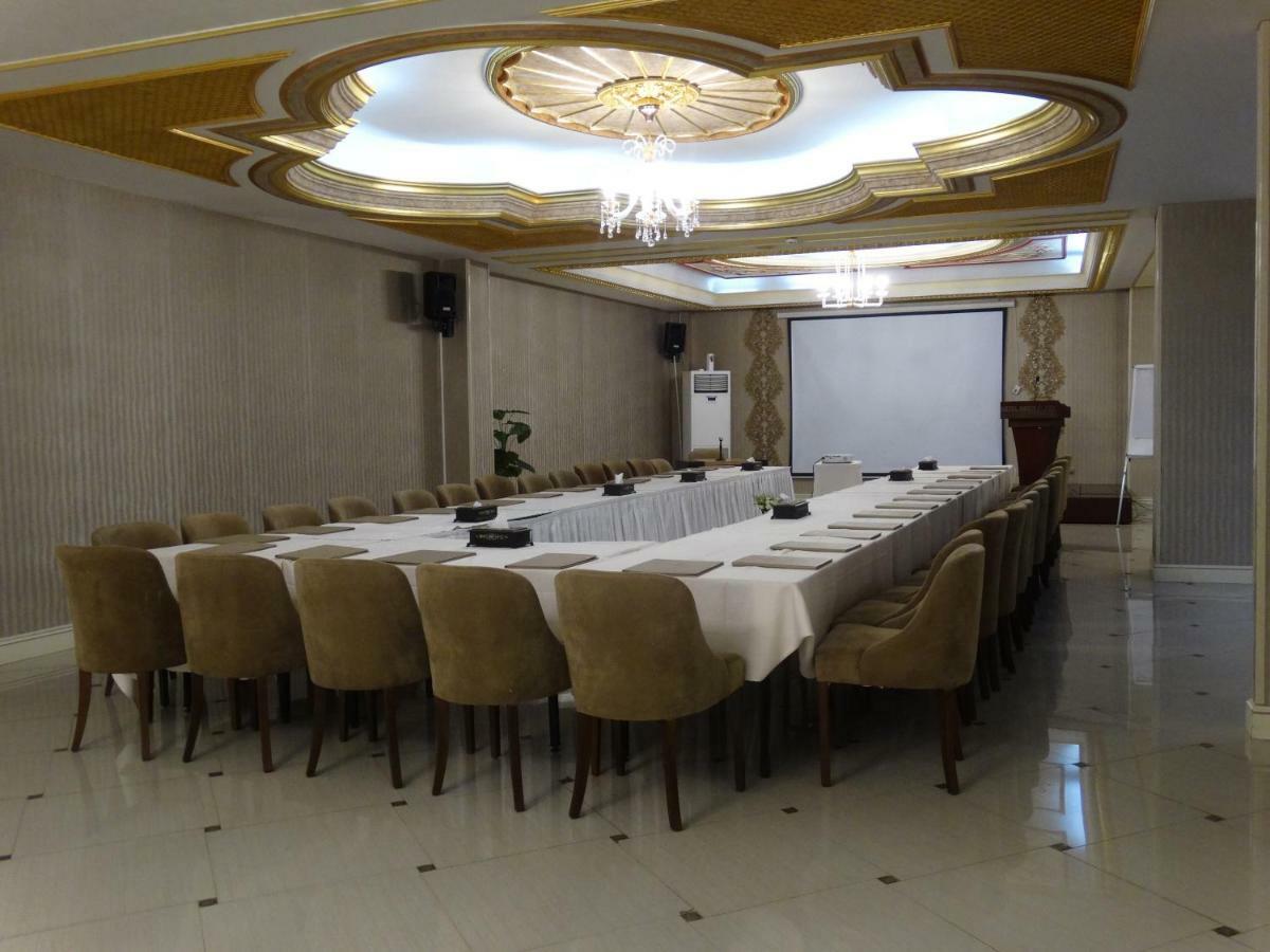 Darin Plaza Hotel Erbil Buitenkant foto