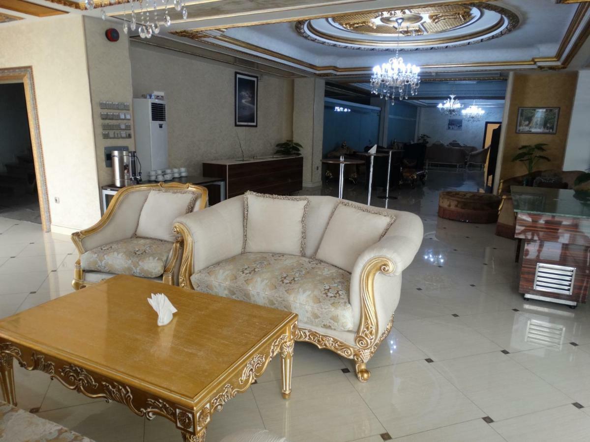 Darin Plaza Hotel Erbil Buitenkant foto